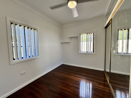 Freshly Updated Home in a Convenient Wallsend Location - Photo 4