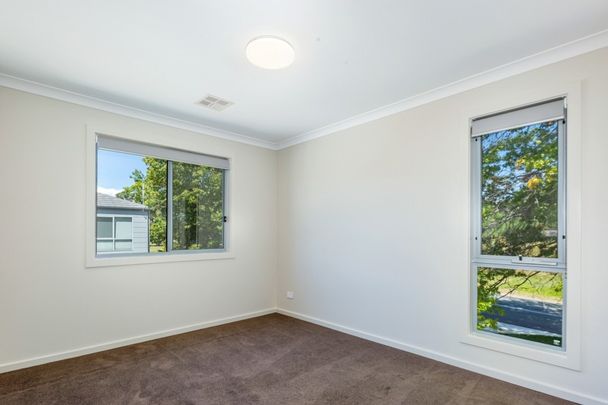 27/24 Railway Street, Oaks Estate ACT 2620 - Villa For Rent | Domain - Photo 1