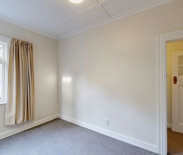 43 Trelissick Crescent, Ngaio - Photo 3
