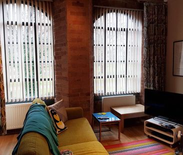 2 bedroom flat to rent - Photo 1