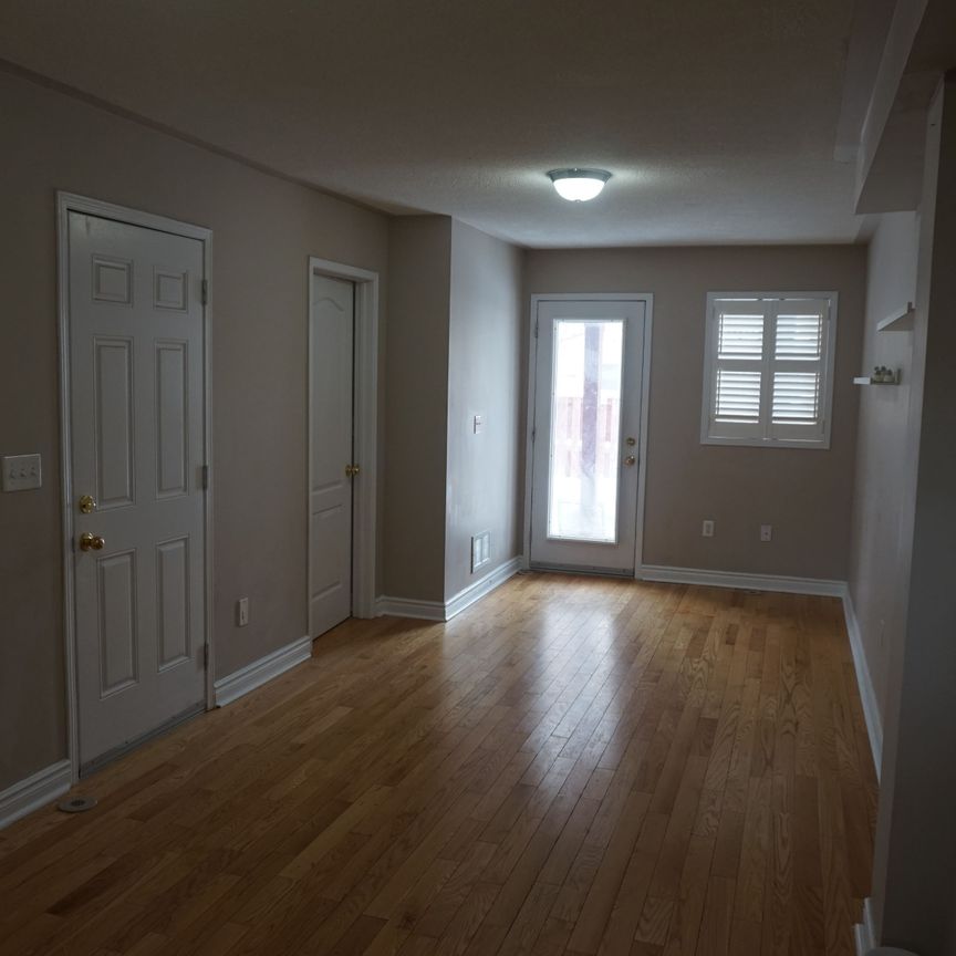 For Lease - 81 Wyper Square, Toronto, Ontario - Photo 1