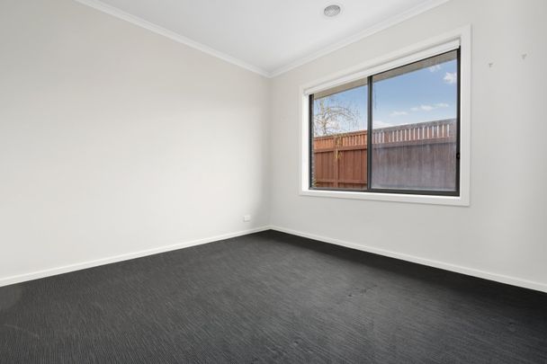 14 Evergreen Drive, Alfredton - Photo 1