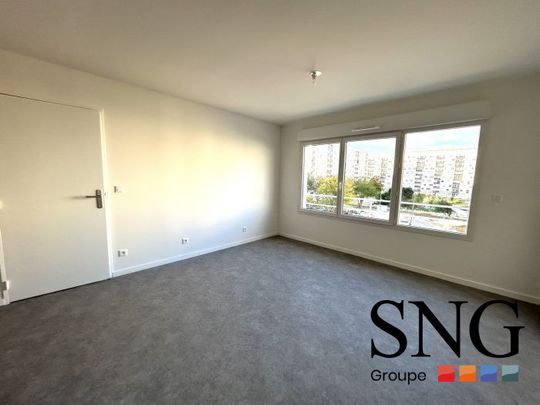 T2 AVEC PARKING - Photo 1