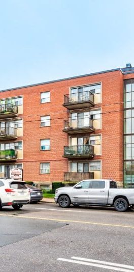 2005 Eglinton Avenue West - Photo 1