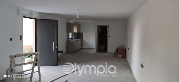 Κτίριο για ενοικίαση Θρακομακεδόνες (Αχαρνές) - Φωτογραφία 1
