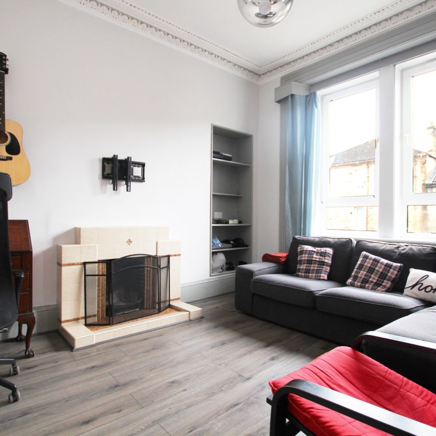 Busby Road, Clarkston, Glasgow - Photo 1