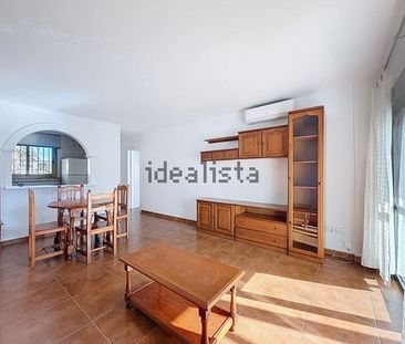 Alquiler de piso en Calle Eurosol - Photo 3