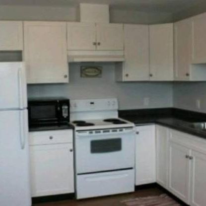 1bed/1bath Pet Friendly Suite- Sooke Core - Photo 3