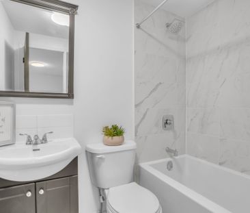 For Lease - 192 Edgehill (Upper) Drive, Barrie, Ontario - Photo 2