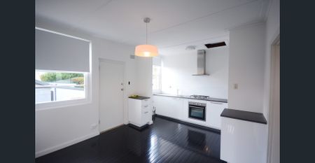 Central Two Bedroom Unit - Photo 4