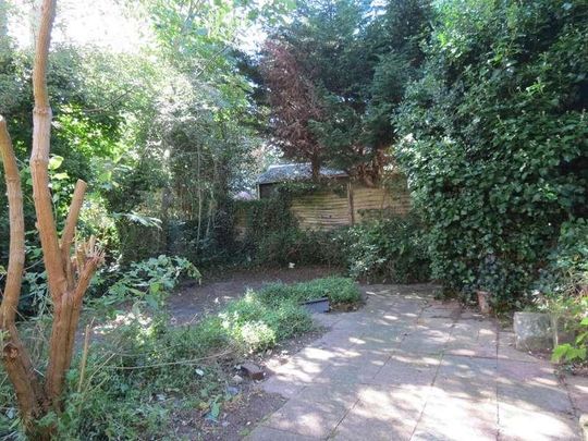 Bedroom House In Bournemouth, BH9 - Photo 1
