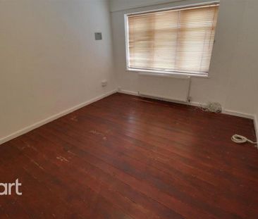 3 bedroom apartment to rent - Photo 4