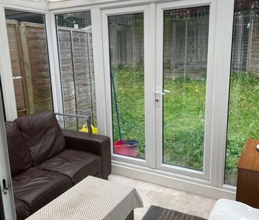 Room in a Shared House, Bedfordshire, LU1 - Photo 2