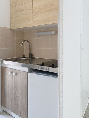 Appartement à louer - REIMS- QUARTIER STE ANNE - Photo 1