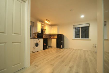 Lesley Place, Maidstone - Photo 5