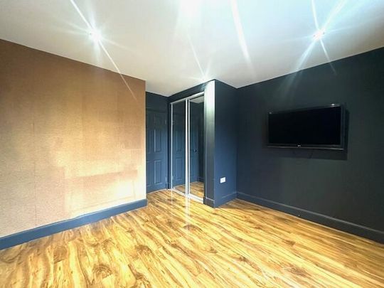 2 bedroom house to rent - Photo 1