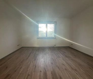 Ruhige 3-Zimmer Wohnung mit neuem Bad und Balkon in Schwalmtal-Wald... - Foto 1