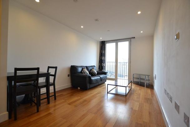 1 bedroom flat to rent - Photo 1