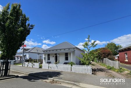 Fully furnished four bedroom house - Photo 2