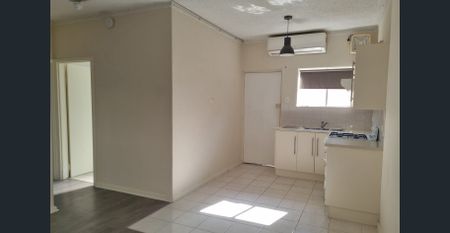 2/35 Farrant Street, Prospect, SA 5082 - Photo 2