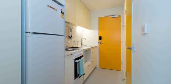 Studio Standard Apartment - Photo 2