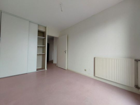 LOCATION APPARTEMENT T3, POITIERS, Breuil-Mingot-Saint-Eloi - Photo 1