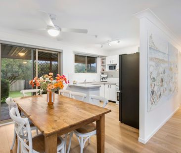55 Lancaster Parade, Bateau Bay NSW 2261 - House For Rent | Domain - Photo 4