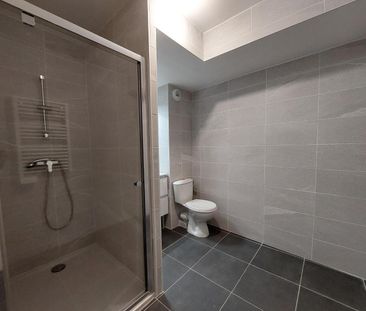 location Appartement T2 DE 41.3m² À NICE - Photo 5