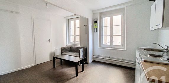 Location Appartement 1 pièce 35m² CLERMONT FERRAND 63000 - Photo 2