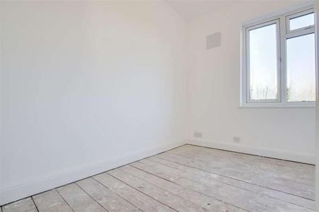 Blindmans Lane, Cheshunt, EN8 - Photo 3