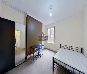 8 bedroom house to rent - Photo 4