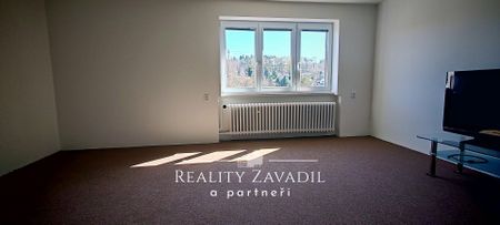 Pronájem bytu 3+1 83 m² - Fotografie 2