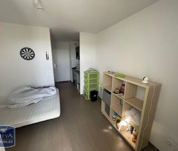 Location Appartement 1 pièce 18m² LA ROCHELLE 17000 - Photo 1