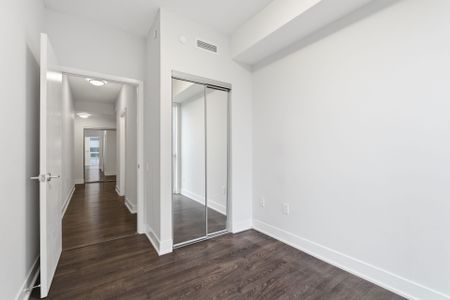 For Lease - 30 Roehampton Avenue Unit# 805, Toronto, Ontario - Photo 2