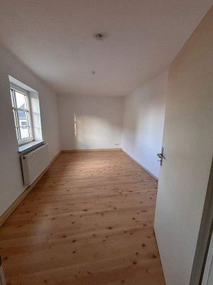 Helle 2-Raum Wohnung in Meuselwitz zu vermieten - Photo 1