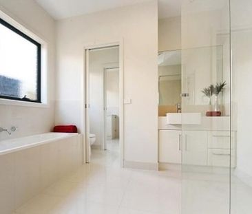 27A Castlewood Street, BENTLEIGH EAST - Photo 5