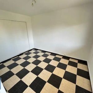 Appartement à louer 2 pièces 55.82m² - Photo 2