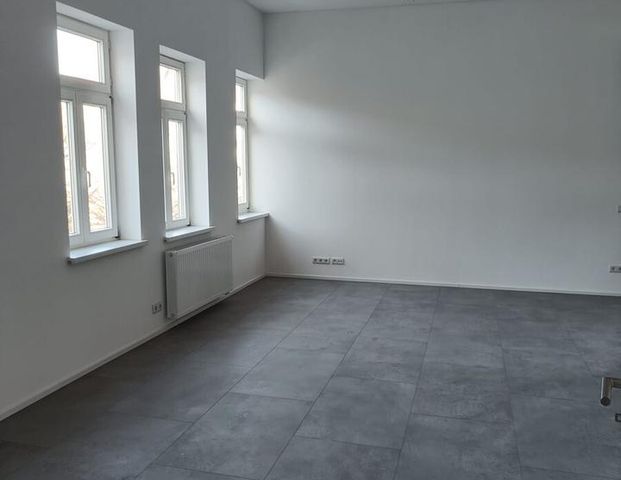 Altlas Immobilien - traumhafte Einliegerwohnung - 3 Zimmer & Terasse - Photo 1