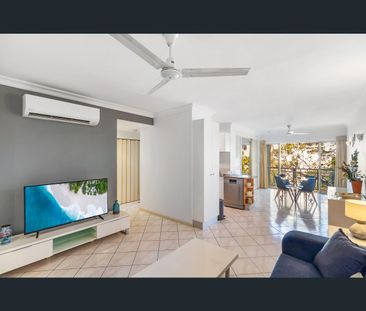 1623/2-10 Greenslopes Street, Cairns North, Qld 4870 - Photo 4