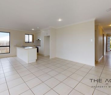 Perfect Family Home! - Photo 1