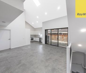 Home For Rent - Photo 4