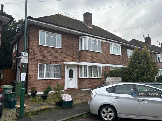 2 bedroom maisonette to rent - Photo 1