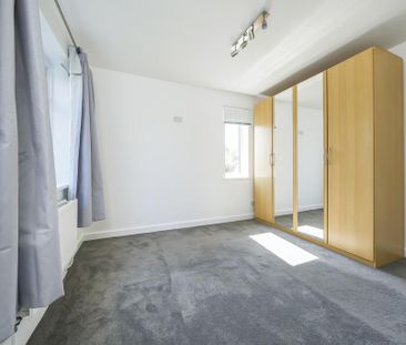 2 bedroom ground floor maisonette to rent - Photo 3