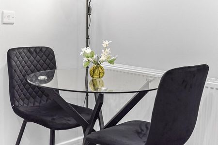 Poynton Road - Photo 3