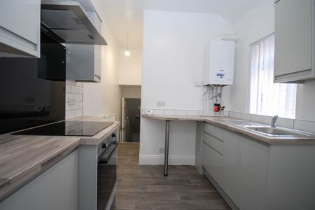 3 bed flat to rent in Balmoral Gardens, North Shields, NE29 - Photo 5