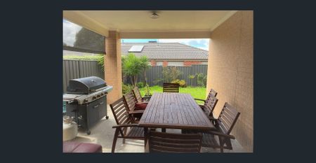 Modern Family Living in a Prime Location - Photo 5