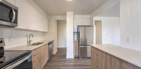 25 St. Dennis - Photo 2