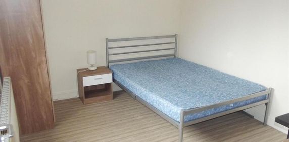 2 bedroom house to rent - Photo 2