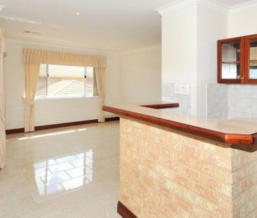 Coastal Living - SHORT TERM LEASE - Photo 5