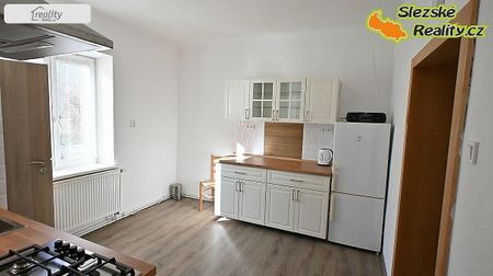 Pronájem bytu 2+1 52 m² - Fotografie 3